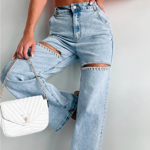 glitzy bella Denim - NWT Denim Rhinestone Slit Jeans with a heart on the back pocket 💎
